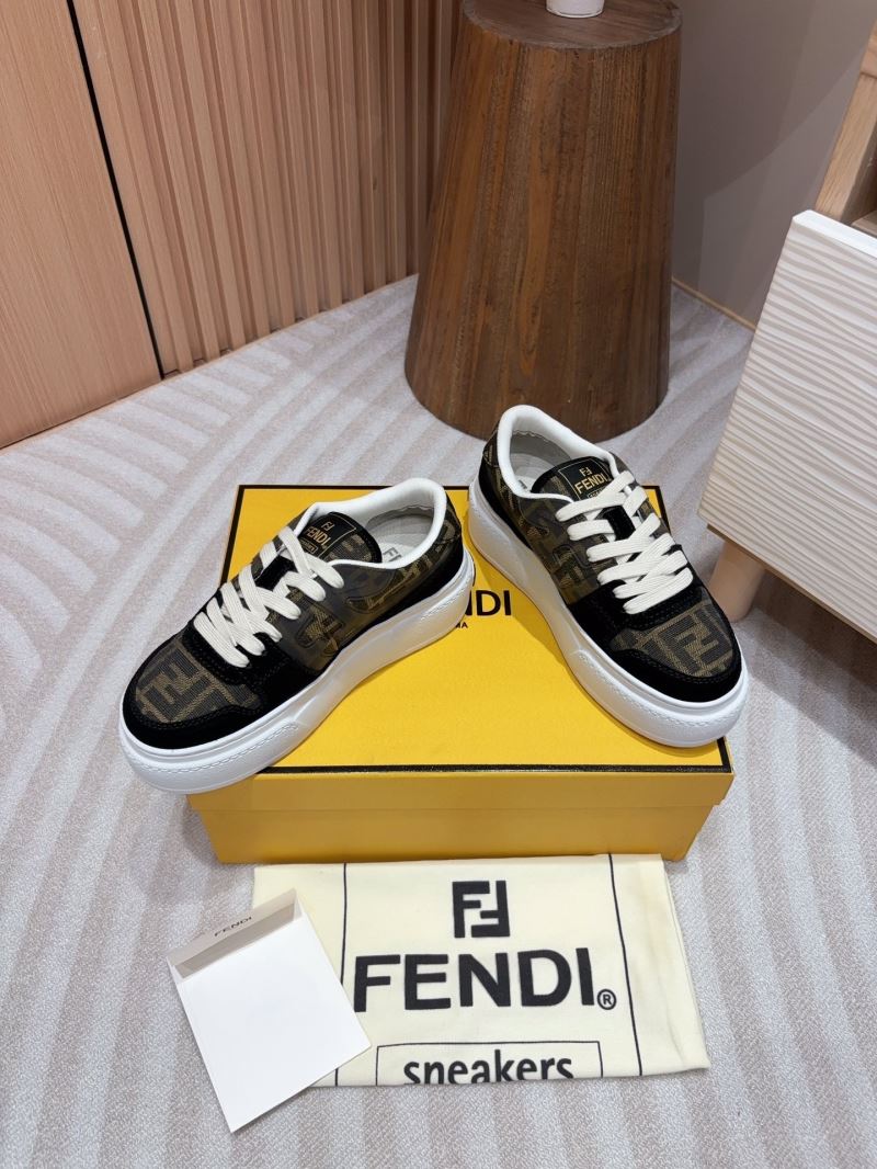 Fendi Low Shoes